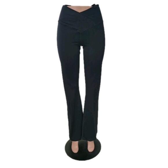 OFFLINE by Aerie Real‎ Me Flare Hi-Rise Long Inseam Pants Women's XL Black - Picture 1 of 12